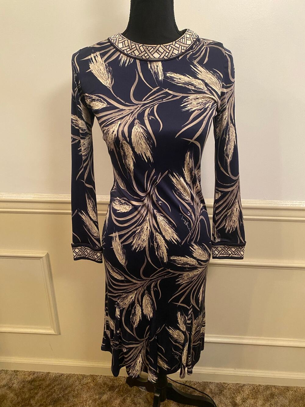 Tory Burch 100% Silk Jersey Long Sleeve Midi Dress Navy Cream Wheat Print Preppy